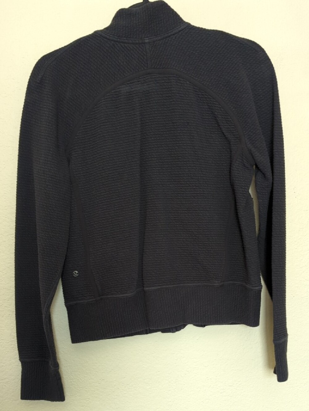 Lululemon Jacket - Picture 4 of 6